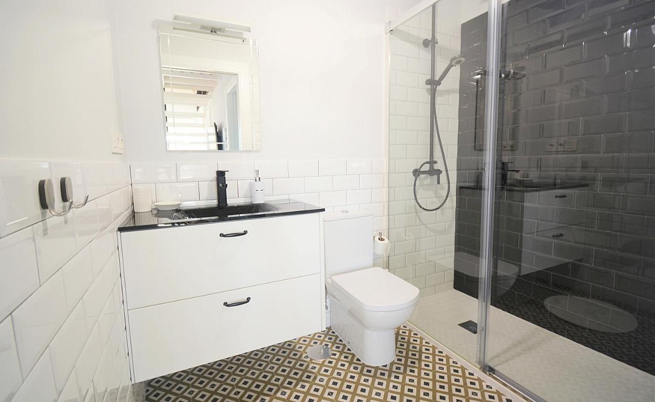 Galihost - Apartamentos Mamuela Ribadumia Exteriér fotografie